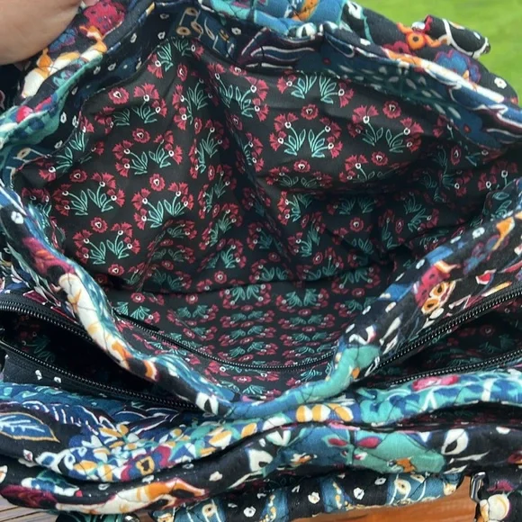 Vera Bradley Enchantment multi compartment shoulder bag EUC - Picture 9 of 13